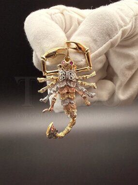 14K Tri Color Gold Scorpion Pendant